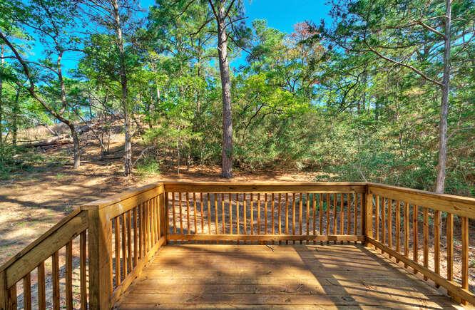 108 Huelo Ct, Bastrop, TX 78602