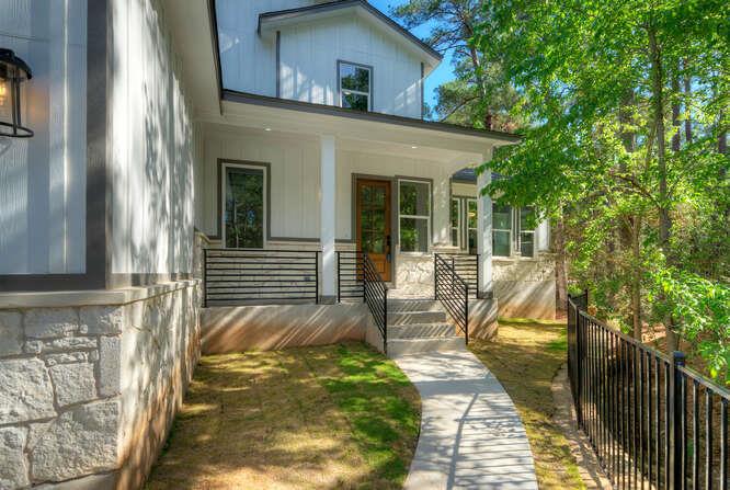 108 Huelo Ct, Bastrop, TX 78602