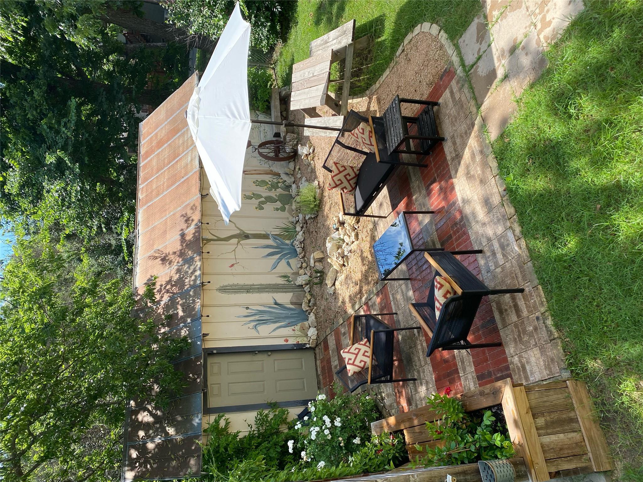 207 S Main St, Georgetown, TX 78626