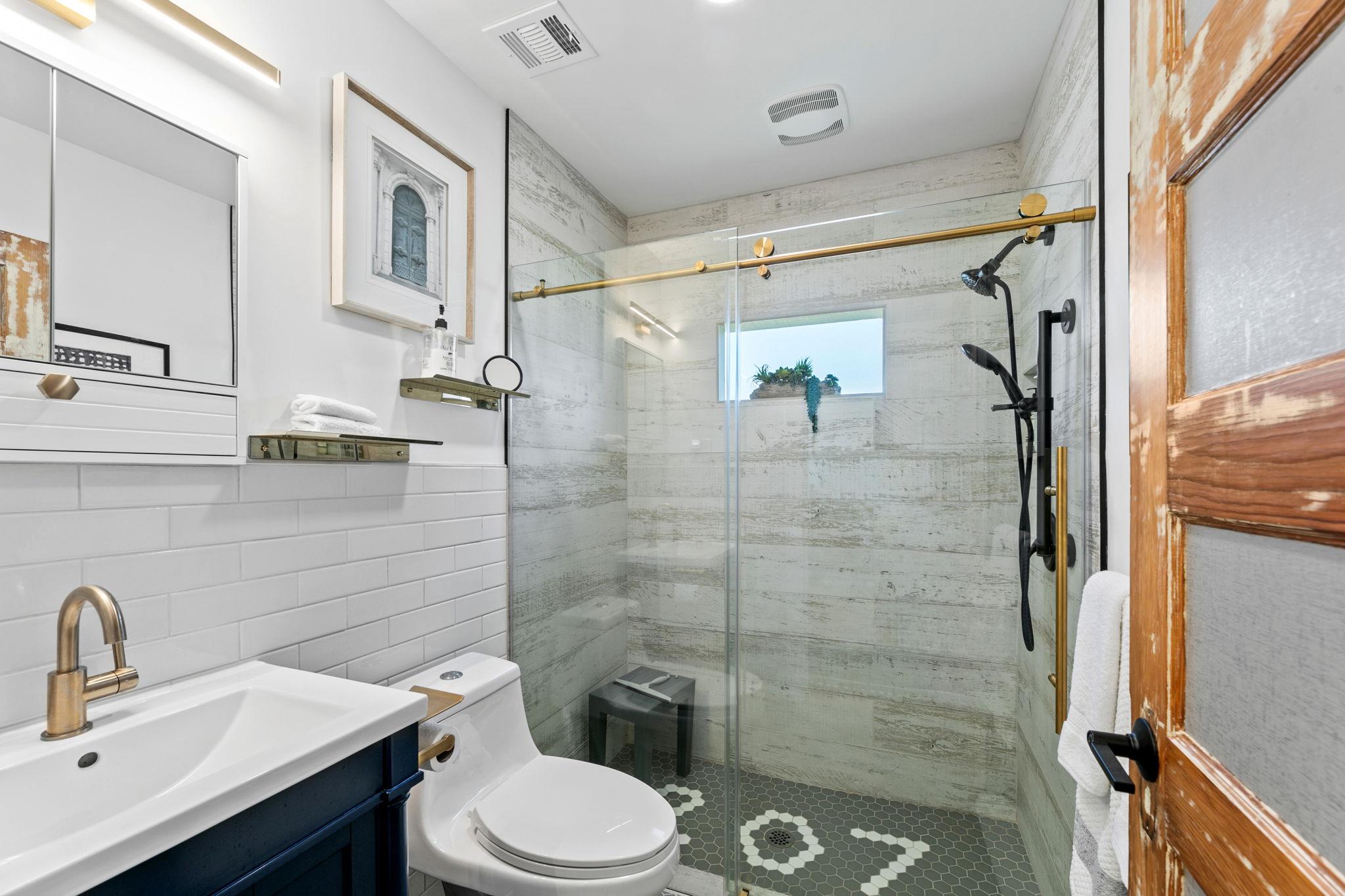 207 S Main St, Georgetown, TX 78626