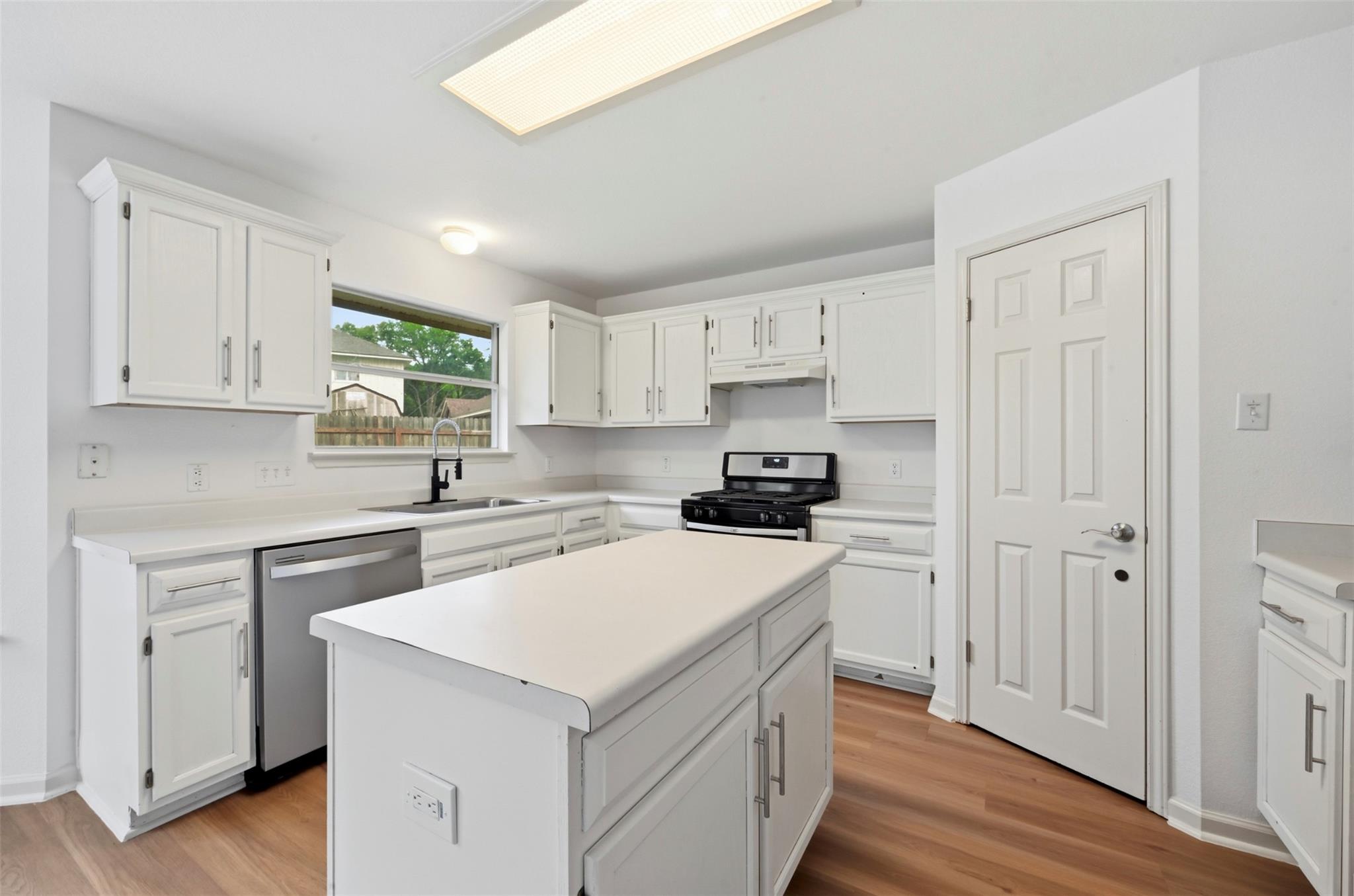 3629 Ruby Red Dr, Austin, TX 78728