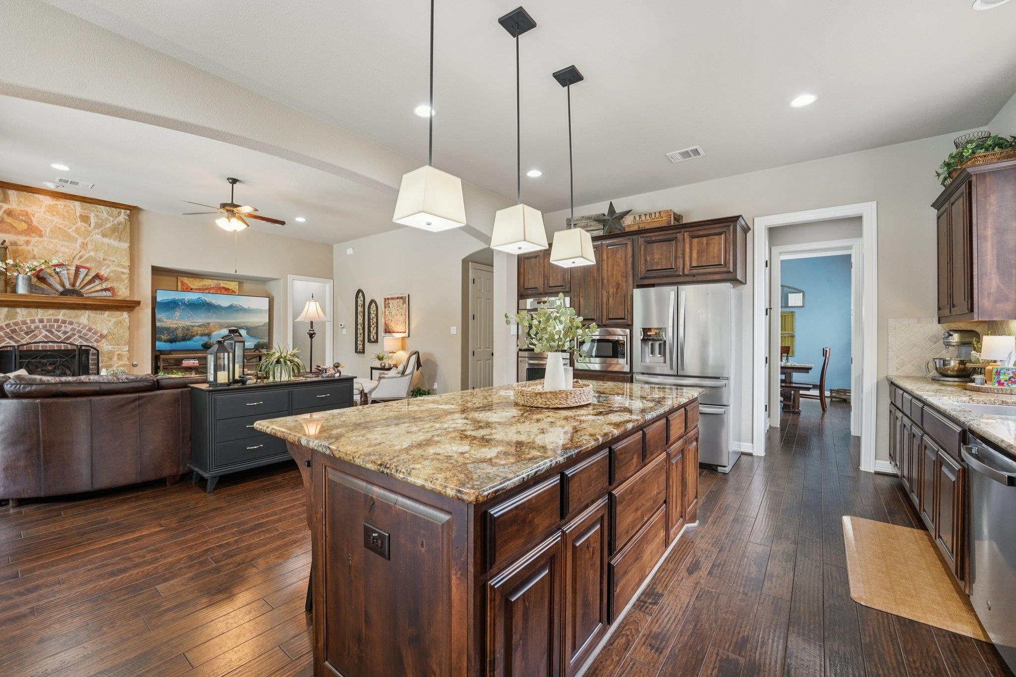 1824 Buffalo Speedway, Leander, TX 78641