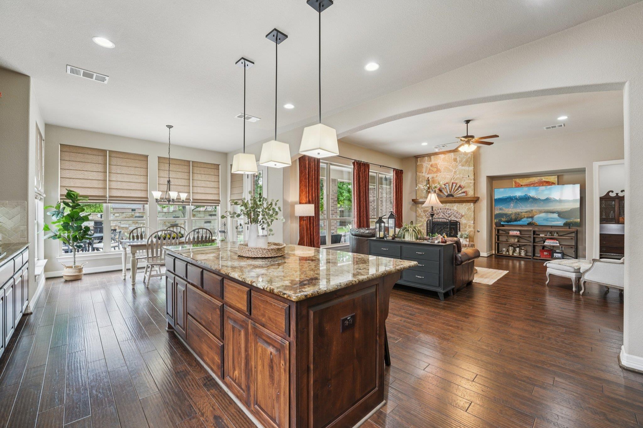 1824 Buffalo Speedway, Leander, TX 78641