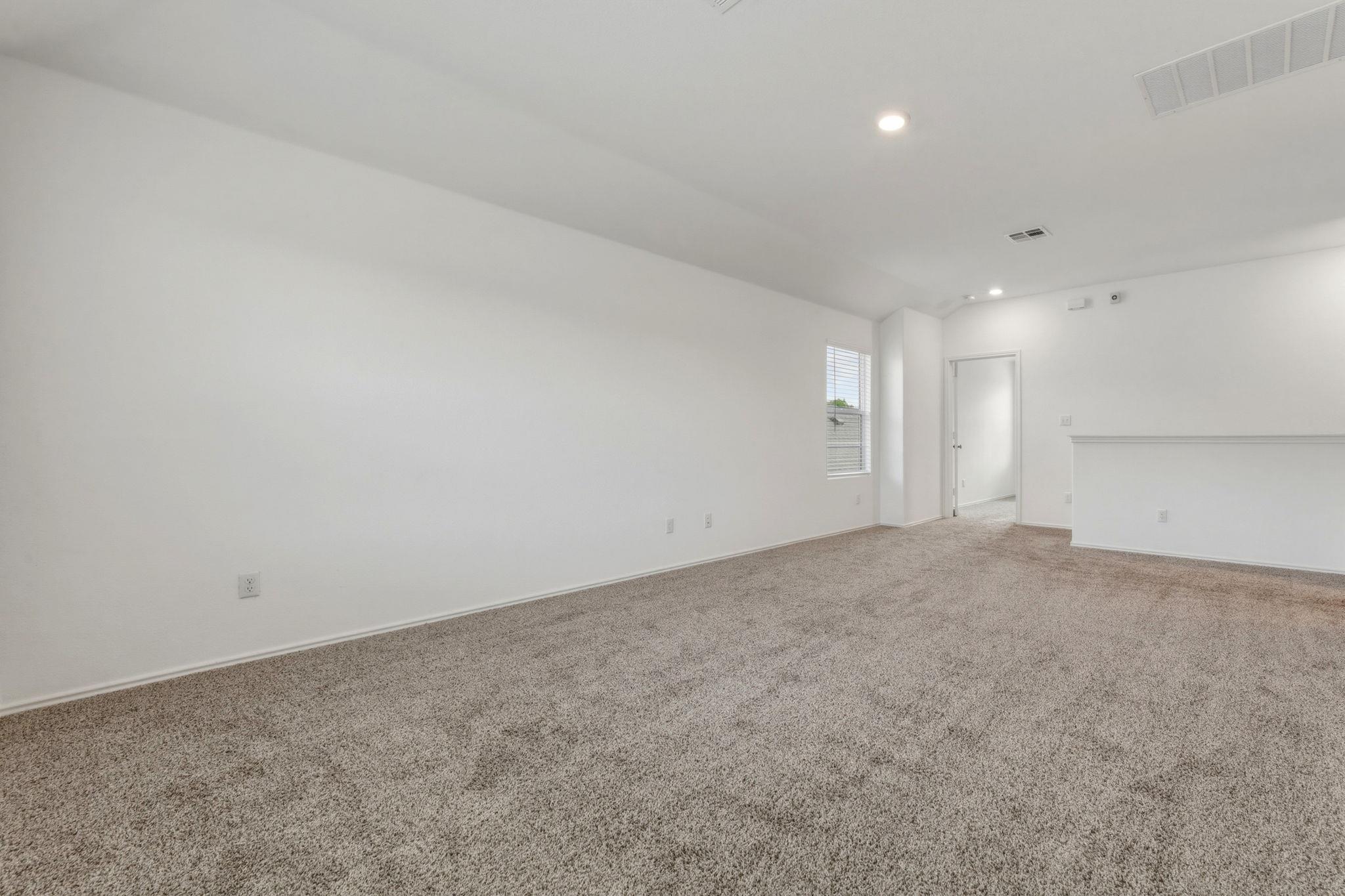 913 Legends Ln, Georgetown, TX 78628