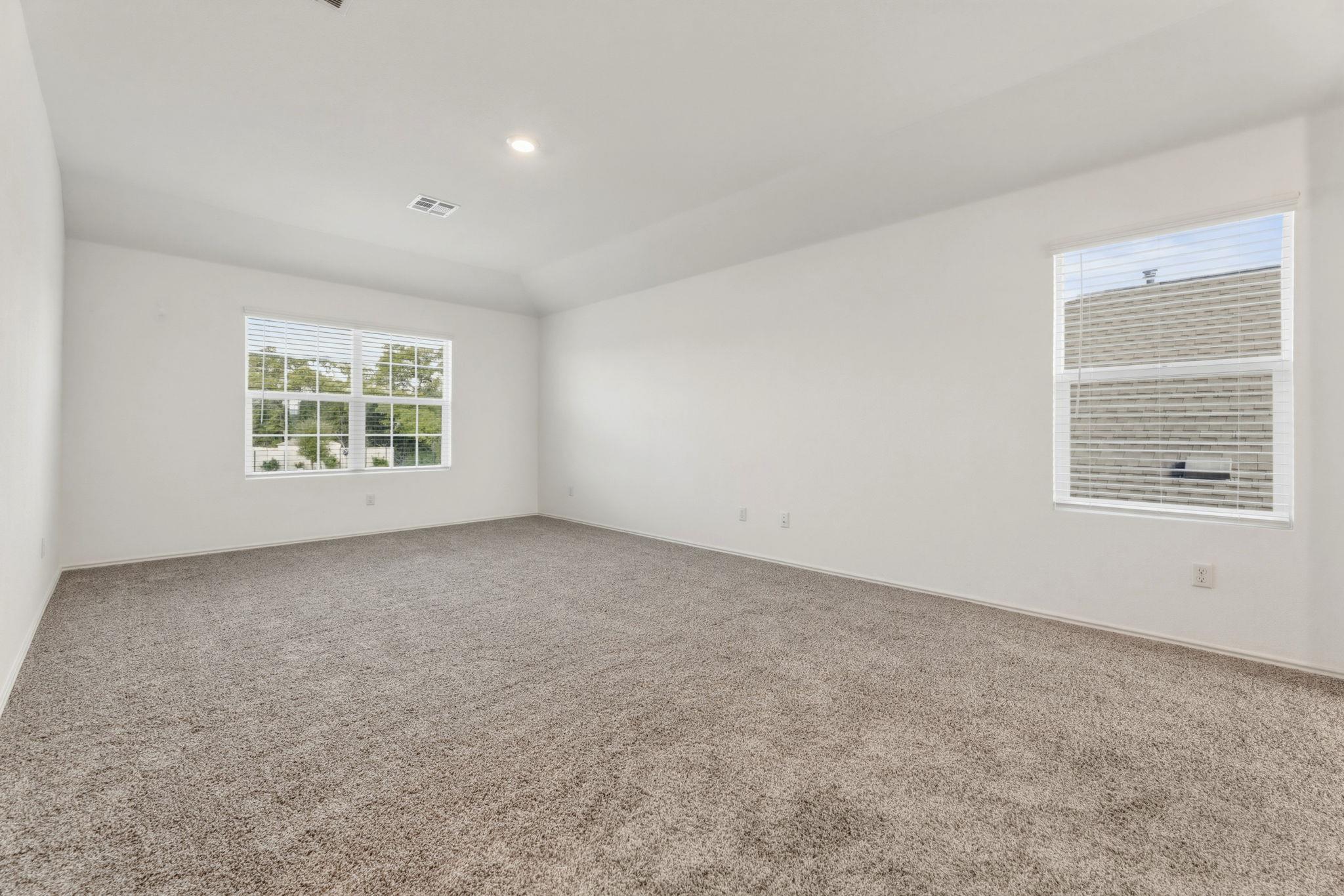 913 Legends Ln, Georgetown, TX 78628