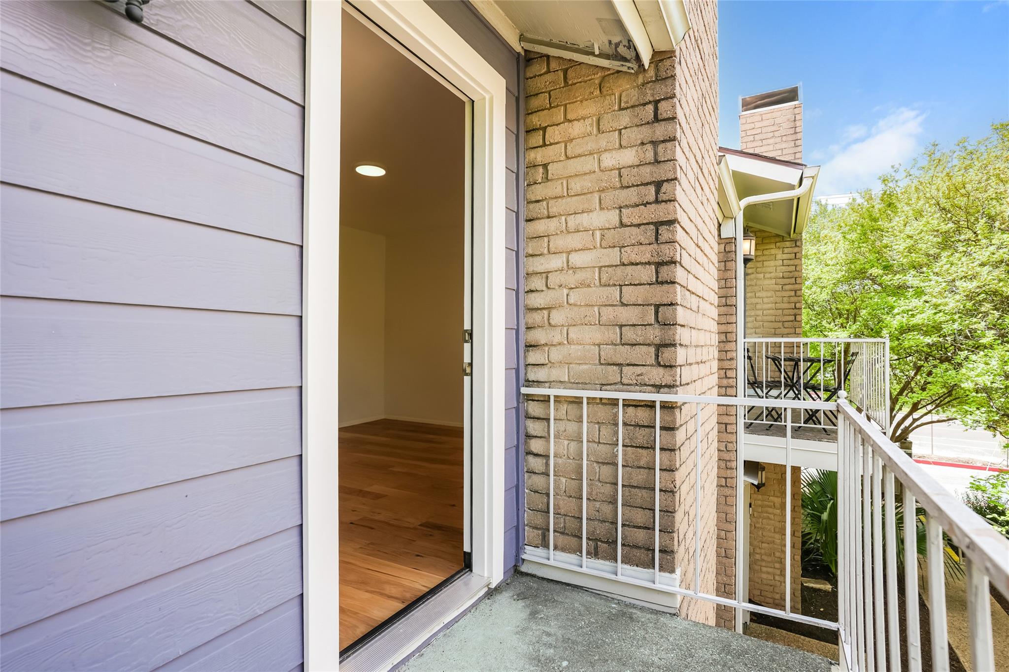 810 Banister Ln # 806, Austin, TX 78704