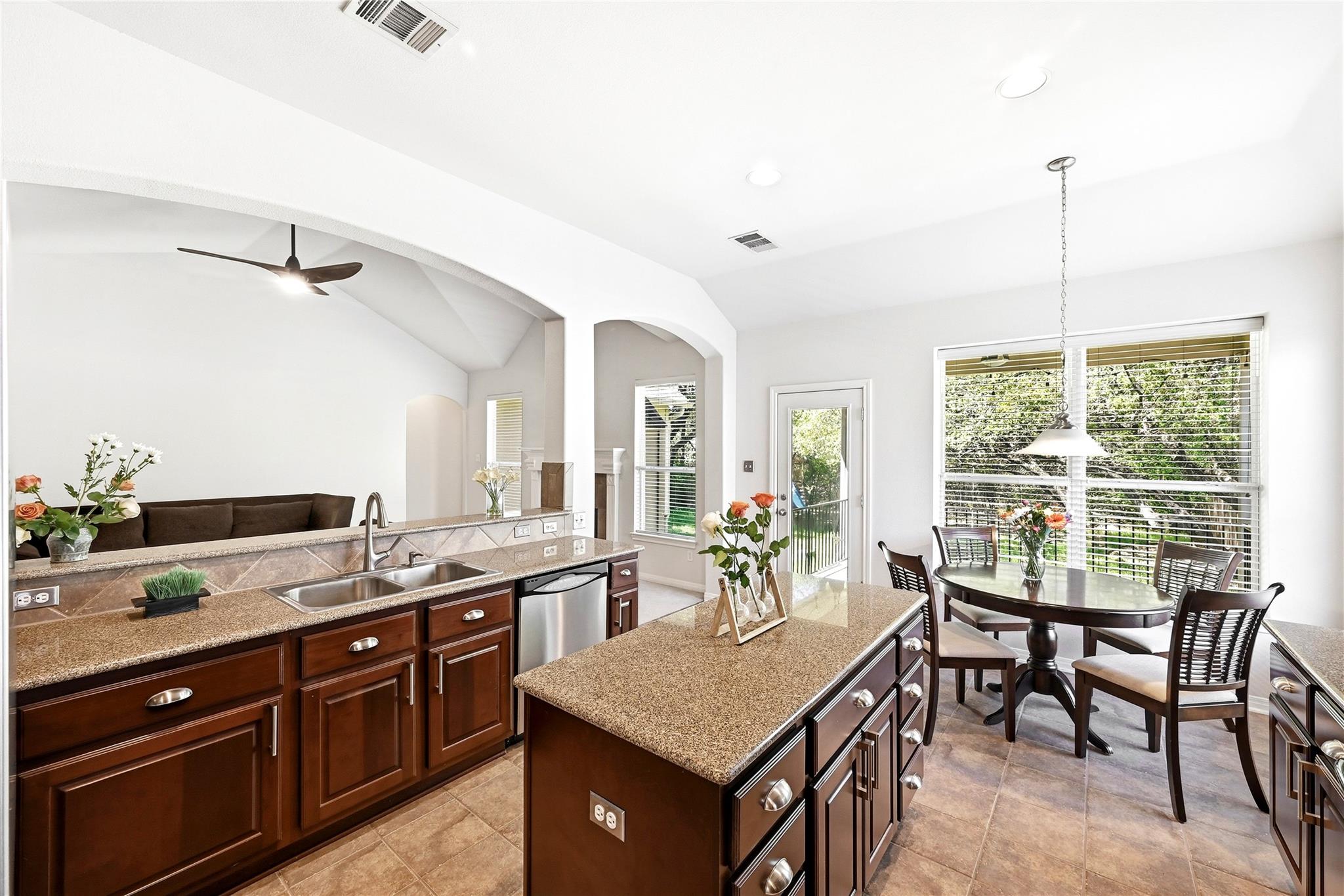 2214 Yellow Bird Trl, Austin, TX 78734