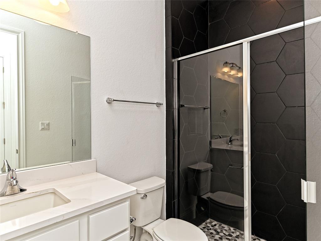 270 Prairie Clover Dr, Dripping Springs, TX 78620