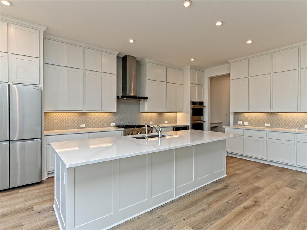 270 Prairie Clover Dr, Dripping Springs, TX 78620