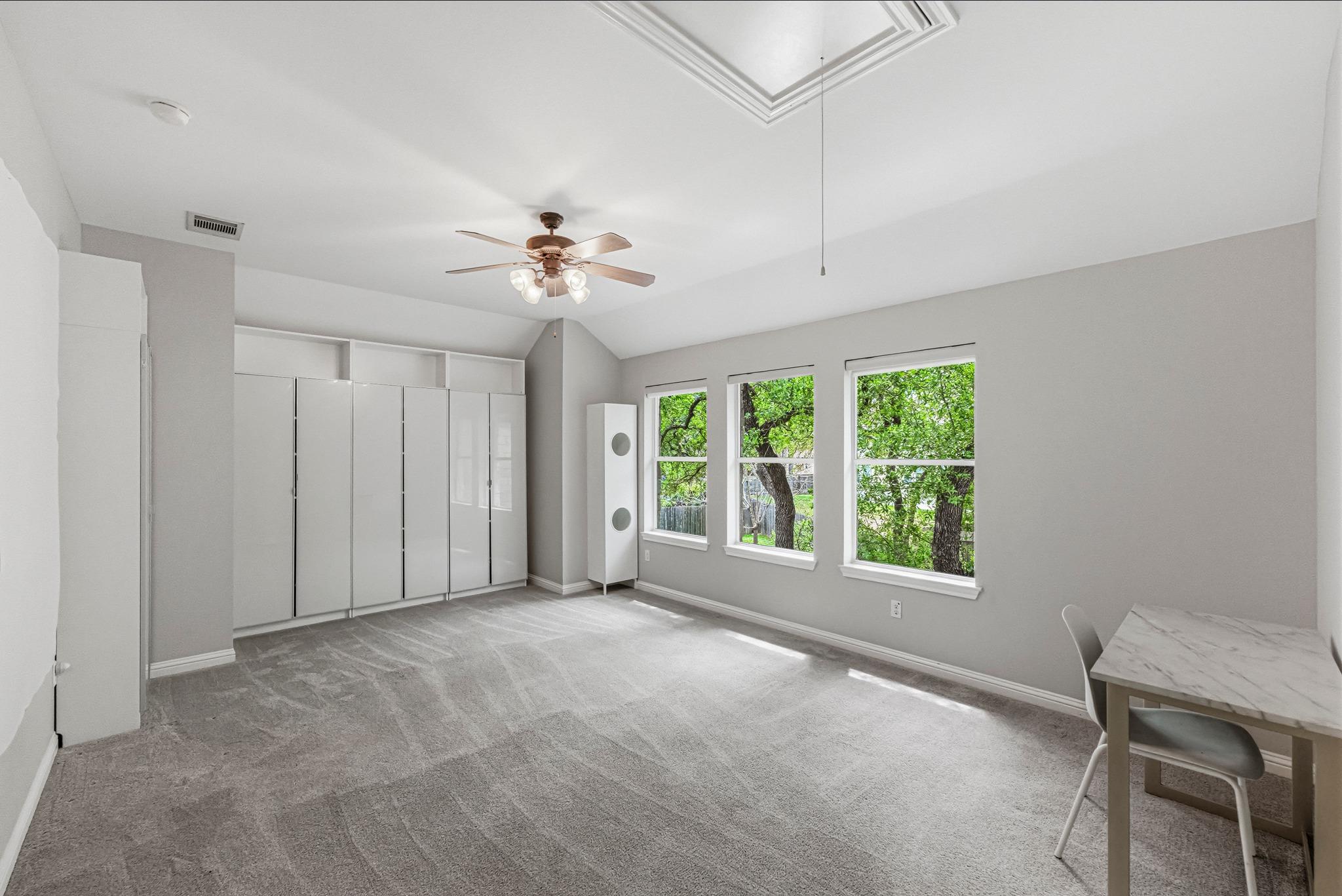 6817 Blissfield Dr, Austin, TX 78739