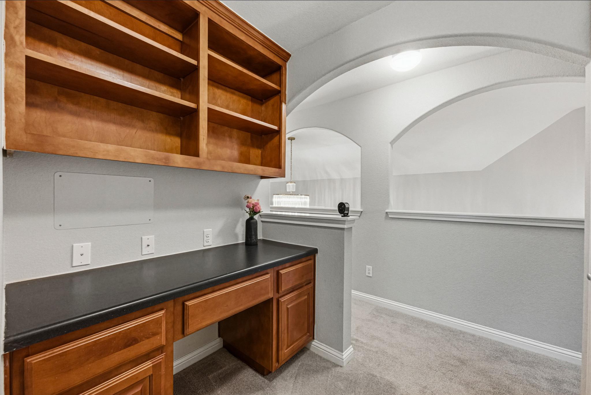 6817 Blissfield Dr, Austin, TX 78739