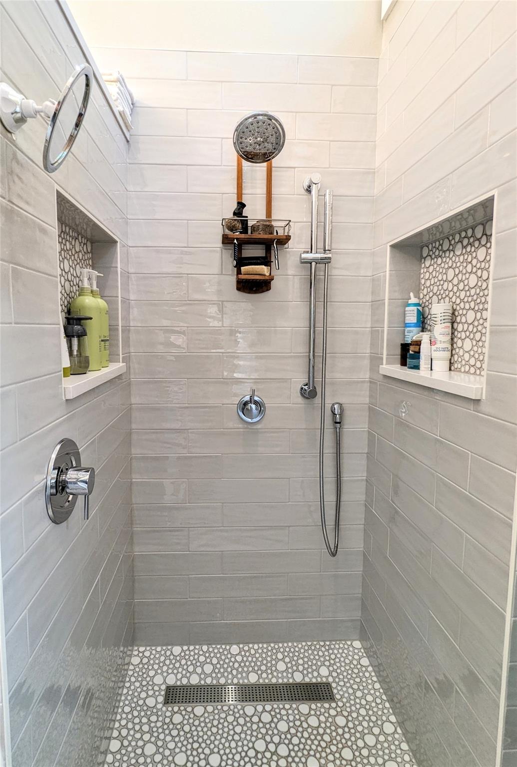 1821 Spillman St, Austin, TX 78704