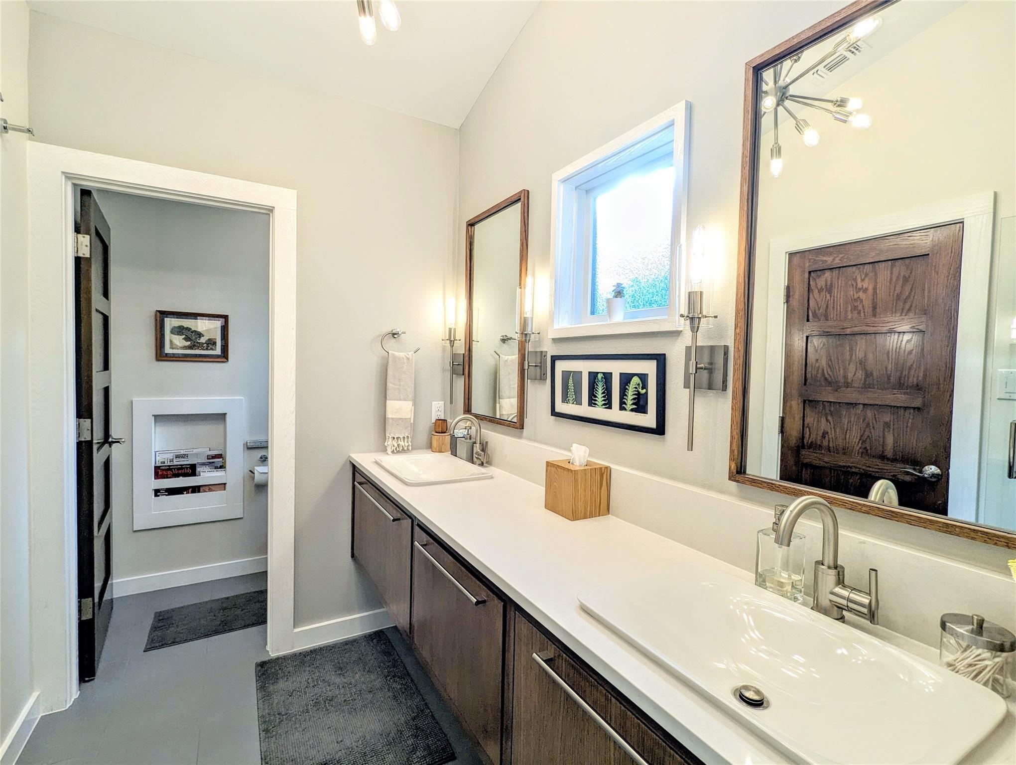 1821 Spillman St, Austin, TX 78704