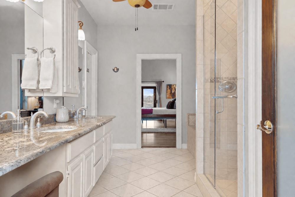 5229 Hupedo Ranch Rd, Spicewood, TX 78669