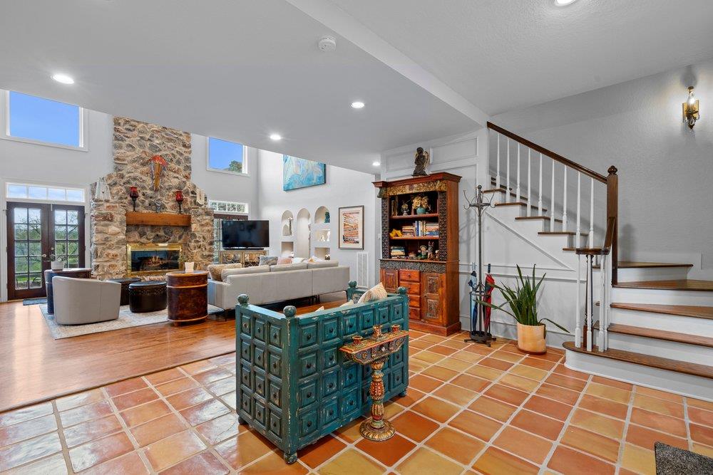 5229 Hupedo Ranch Rd, Spicewood, TX 78669