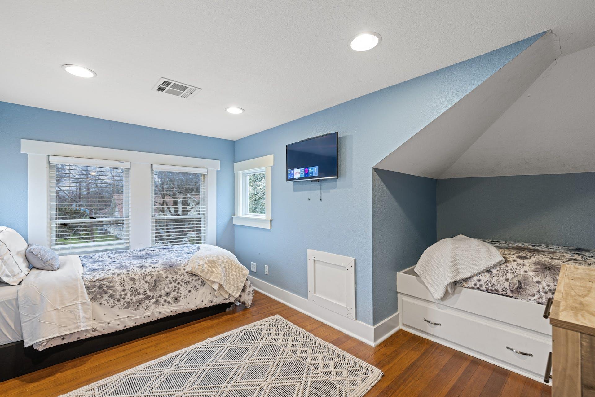 1211 Lexington St, Taylor, TX 76574