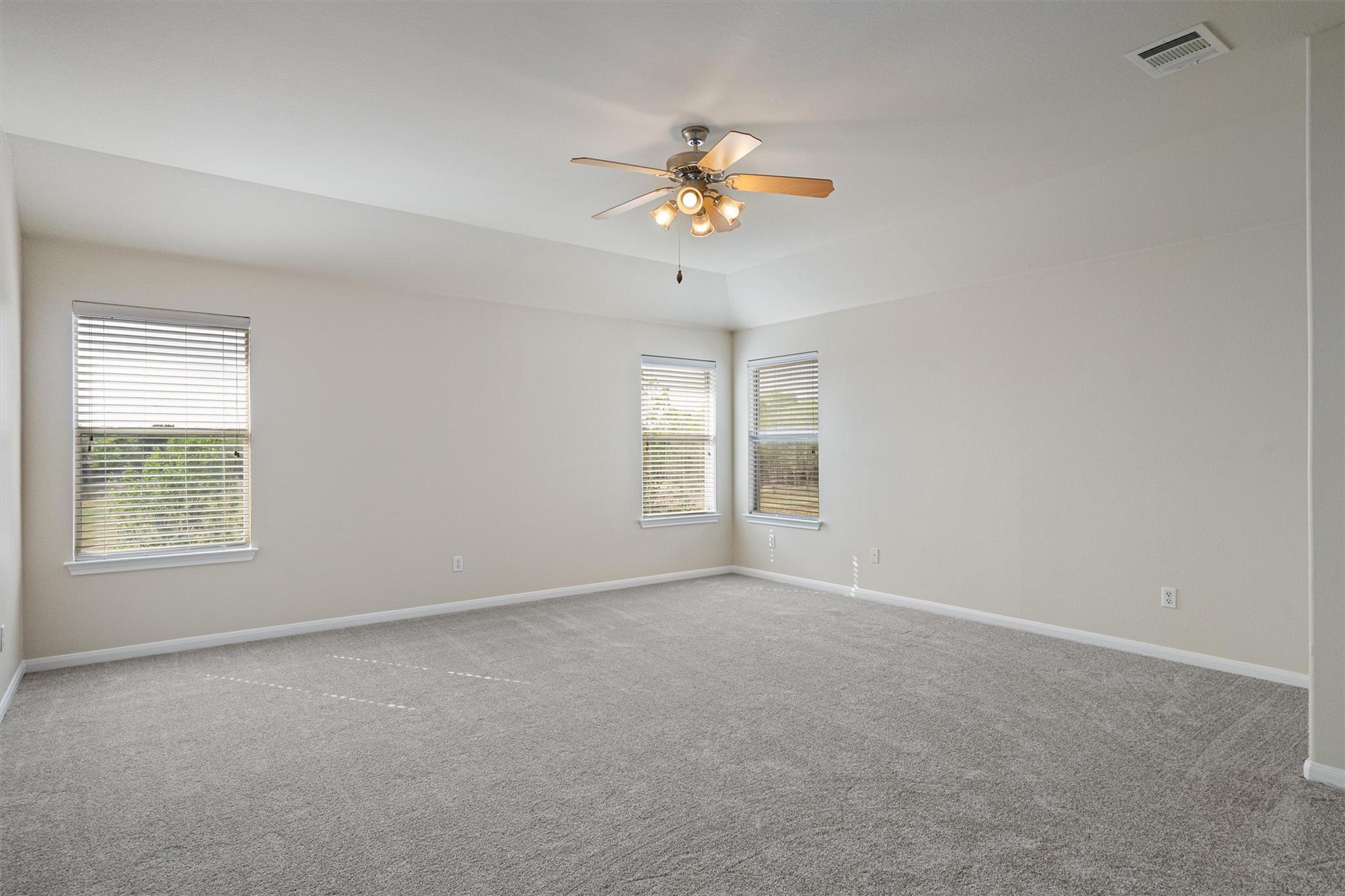 18800 Chrighton Castle Bnd, Pflugerville, TX 78660