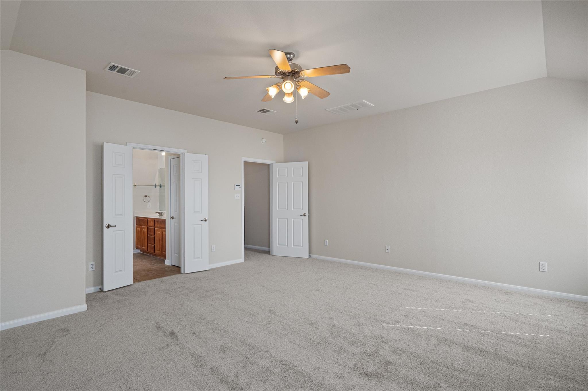 18800 Chrighton Castle Bnd, Pflugerville, TX 78660