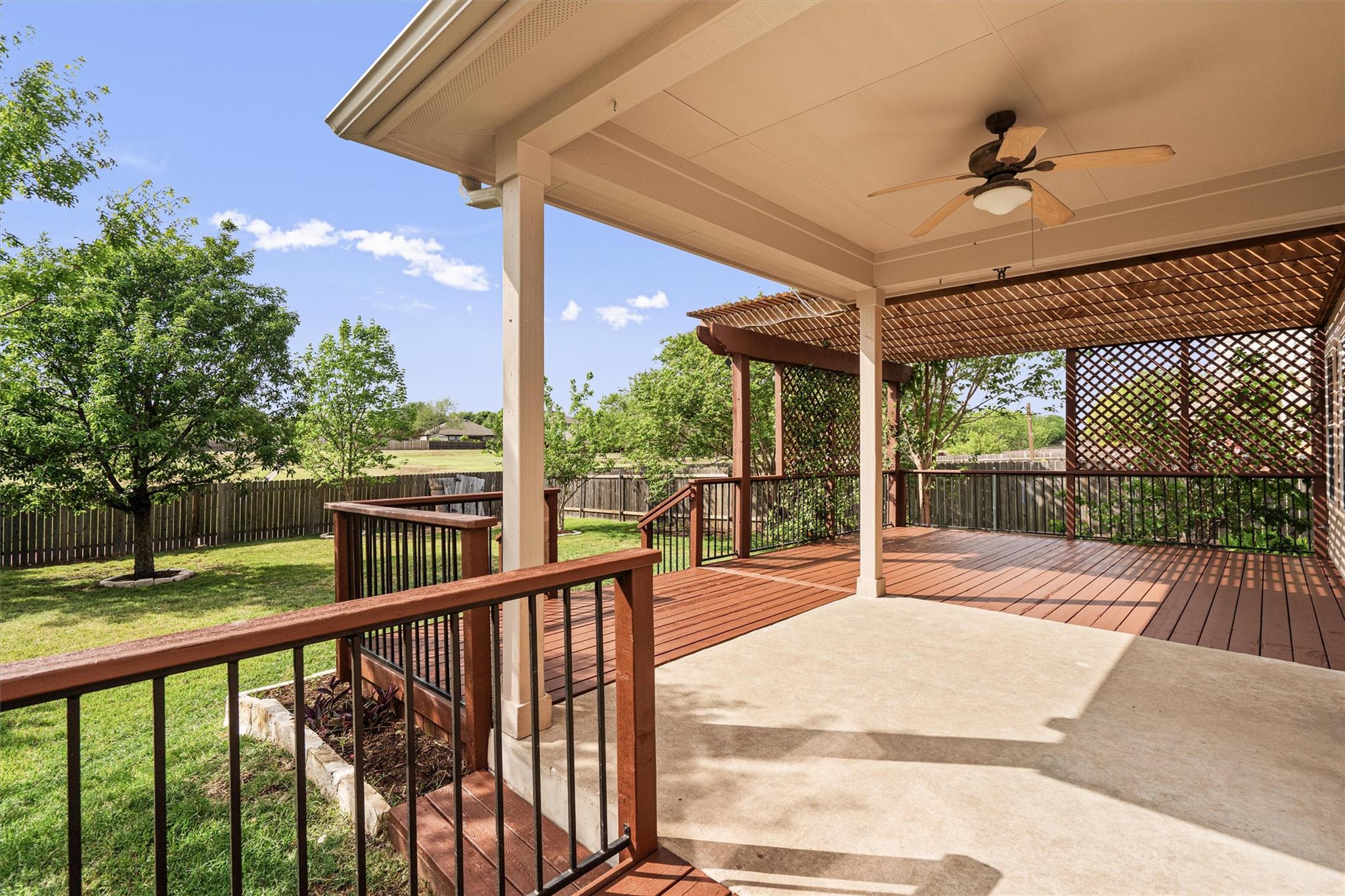 18800 Chrighton Castle Bnd, Pflugerville, TX 78660