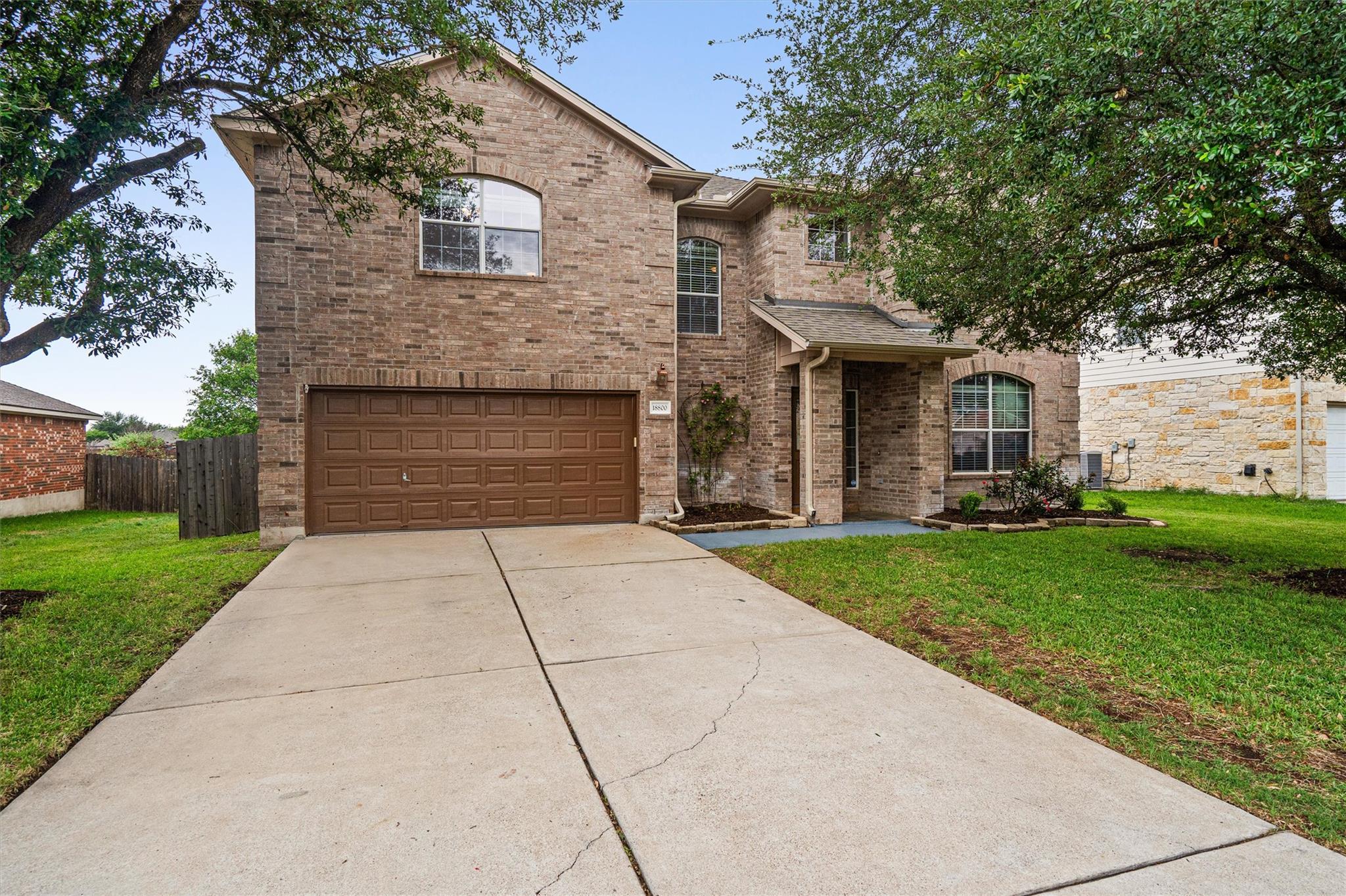 18800 Chrighton Castle Bnd, Pflugerville, TX 78660