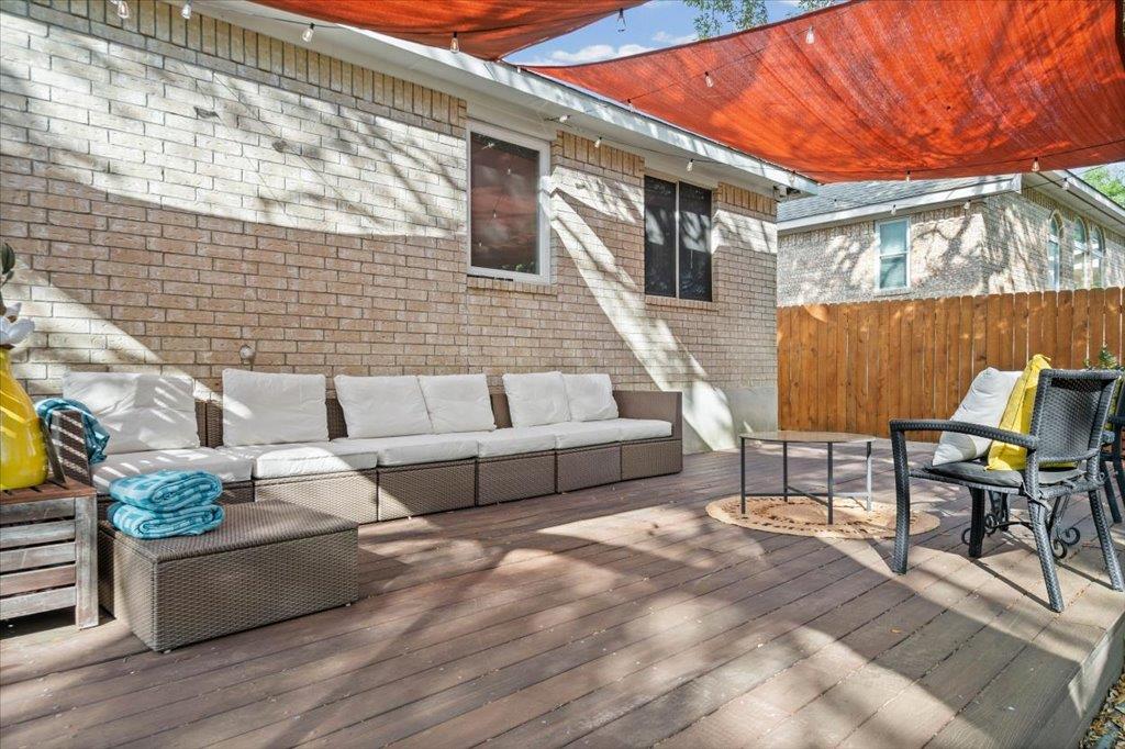 5948 Lomita Verde Cir, Austin, TX 78749