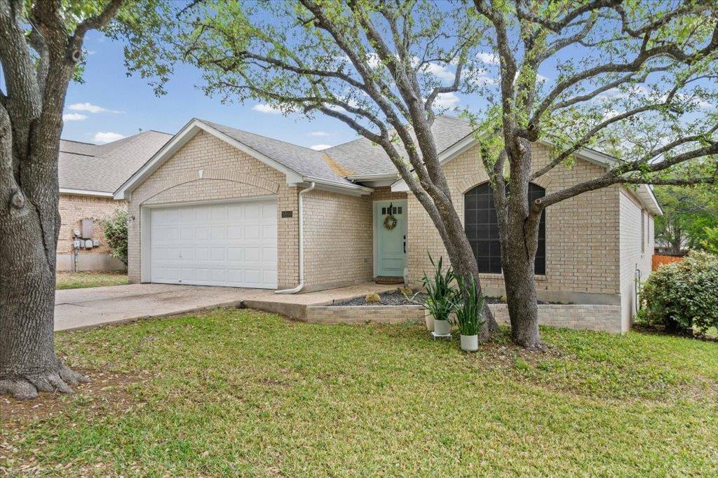 5948 Lomita Verde Cir, Austin, TX 78749