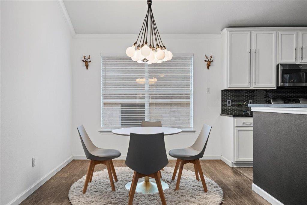 5948 Lomita Verde Cir, Austin, TX 78749