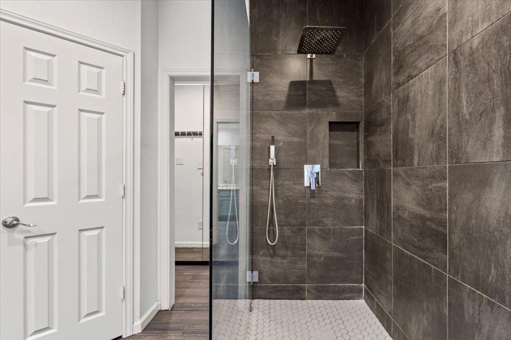 5948 Lomita Verde Cir, Austin, TX 78749