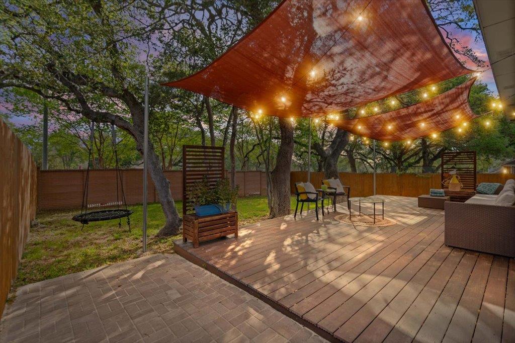 5948 Lomita Verde Cir, Austin, TX 78749