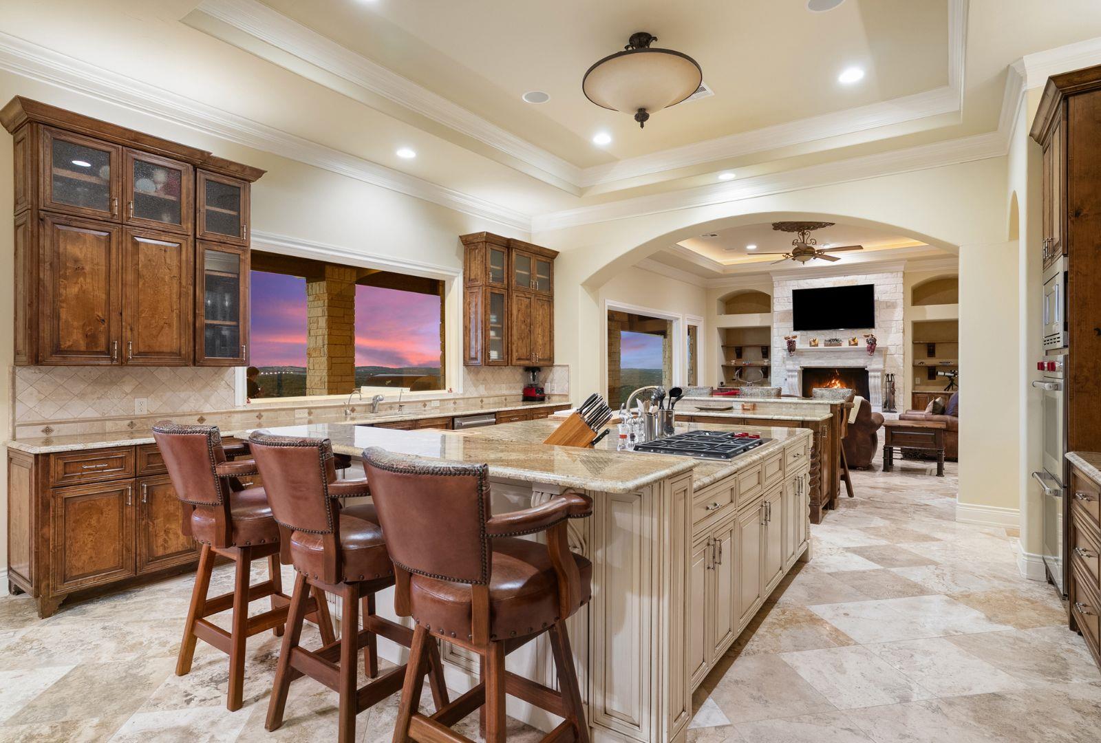 Dripping Springs, TX 78620