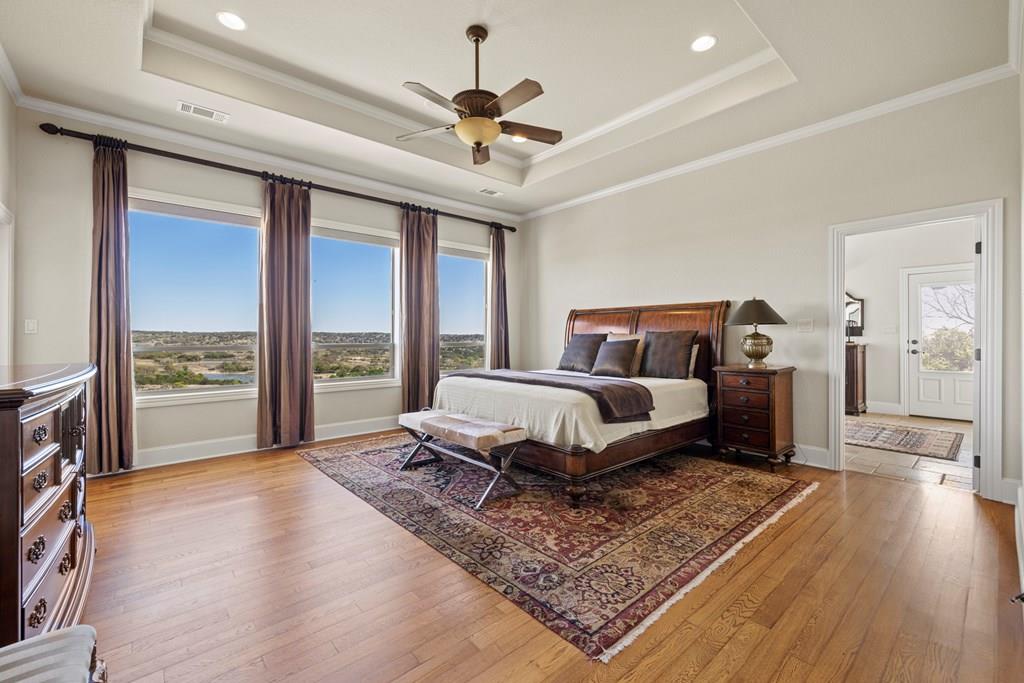 203 Flight Path, Fredericksburg, TX 78624