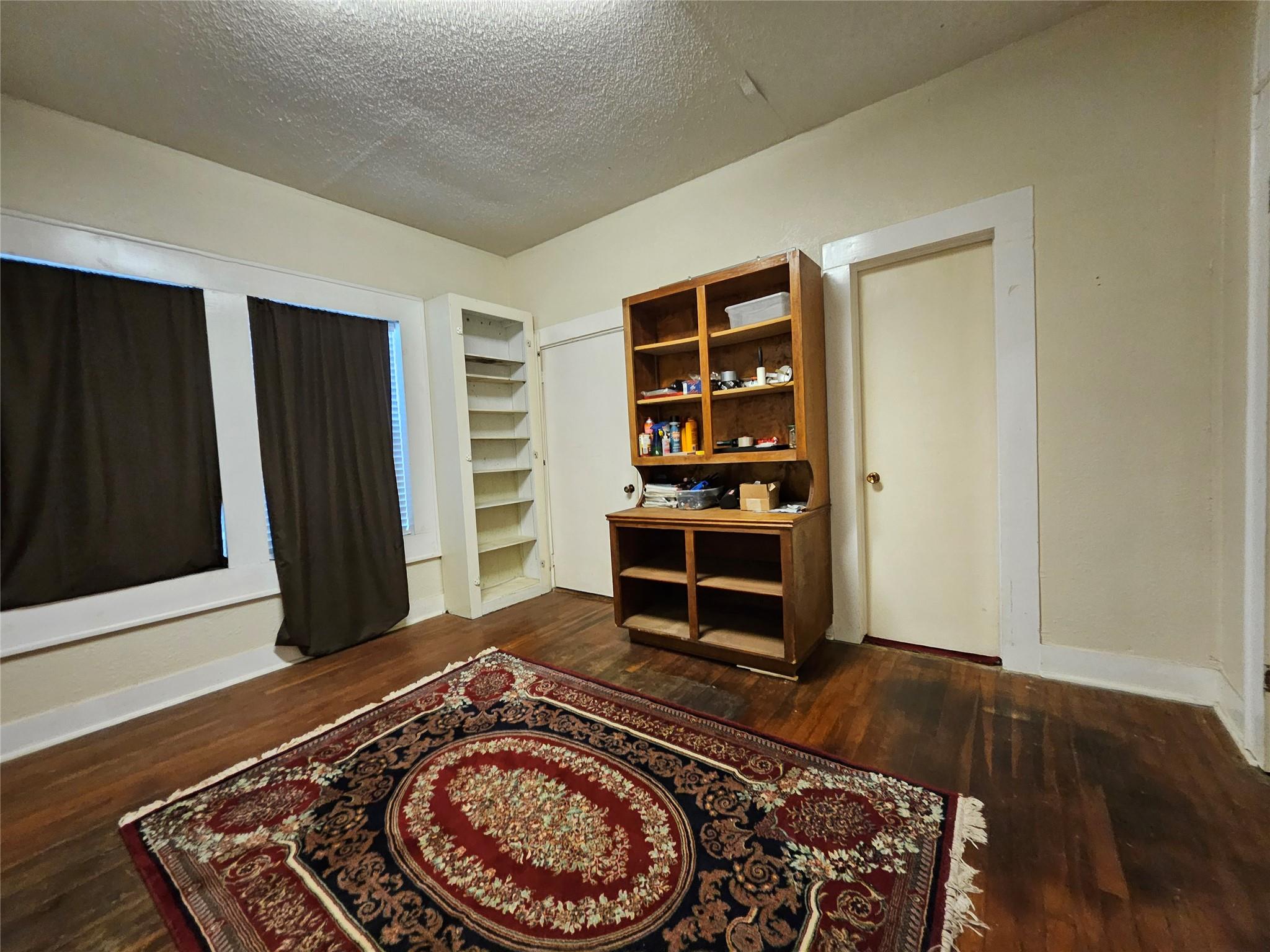 201, 203, 205, & 207 S Hwy 183, Leander, TX 78641