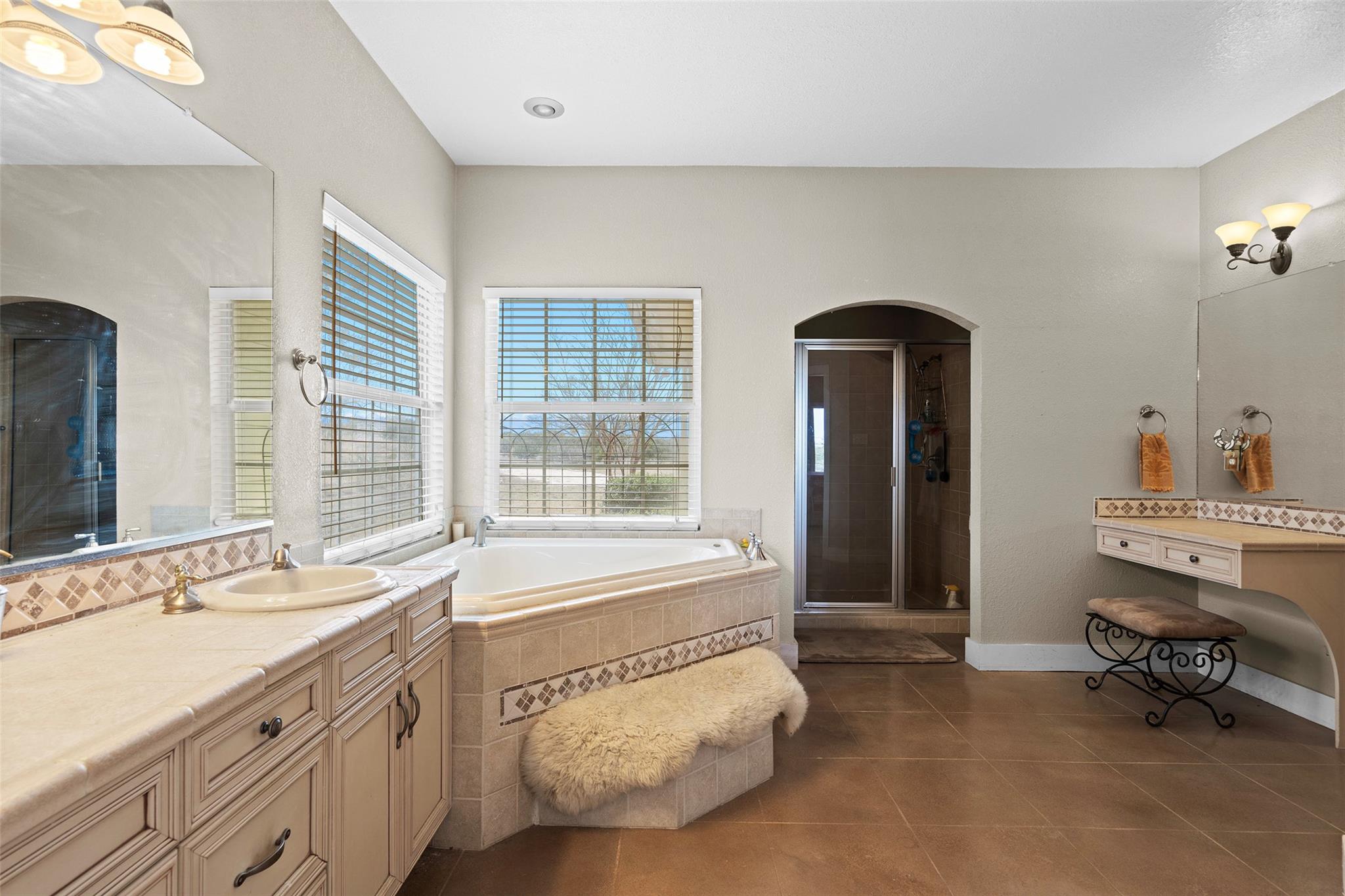 1274 County Road 2806, Lampasas, TX 76550