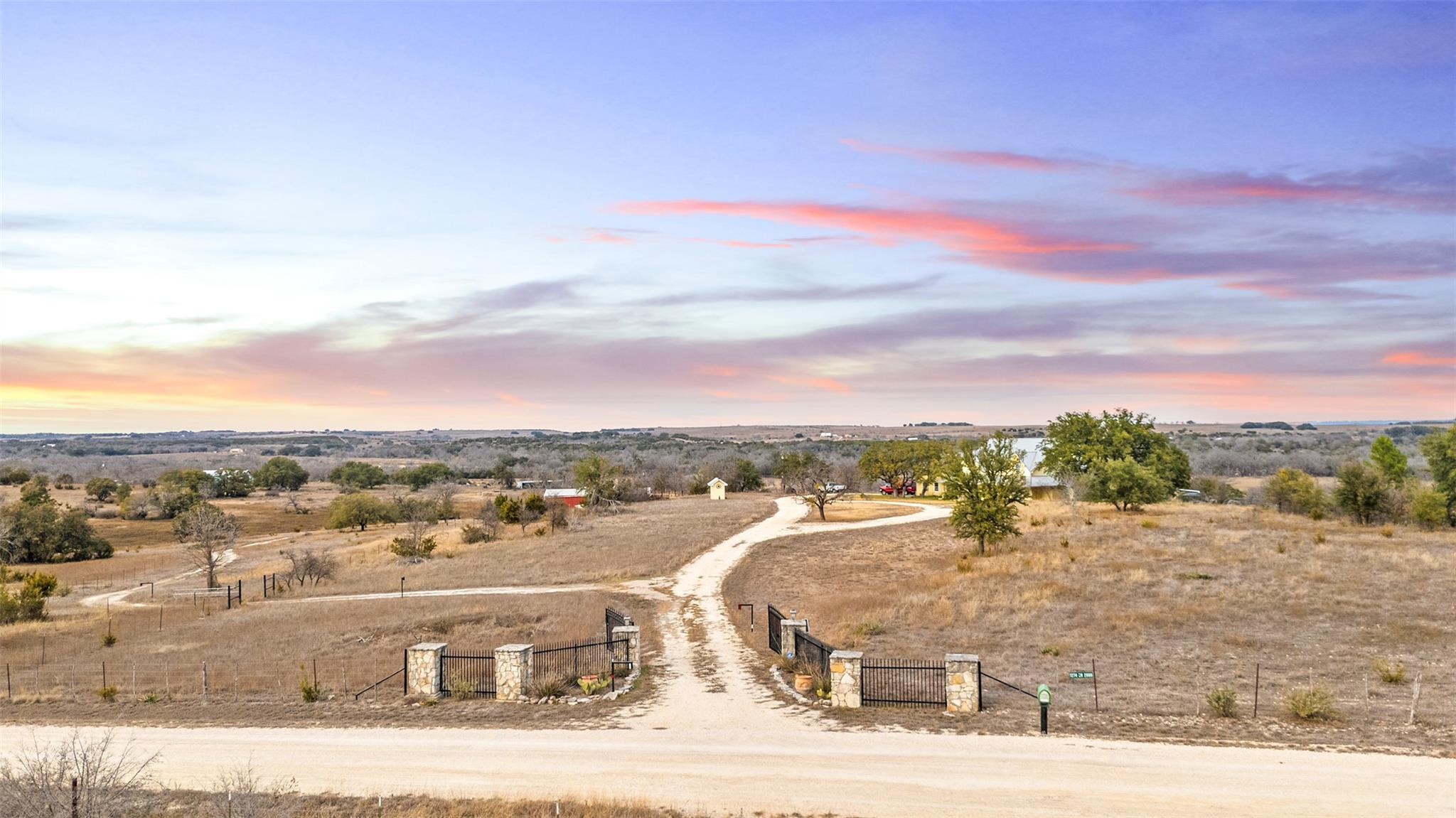 1274 County Road 2806, Lampasas, TX 76550