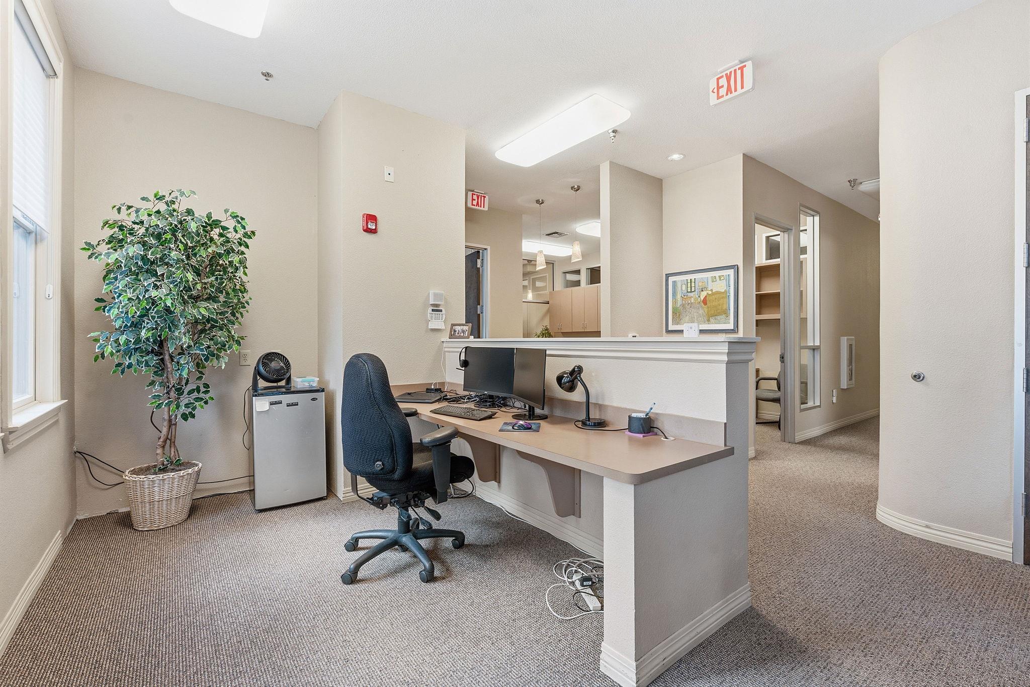 5900 Southwest Pkwy # 401, Austin, TX 78735