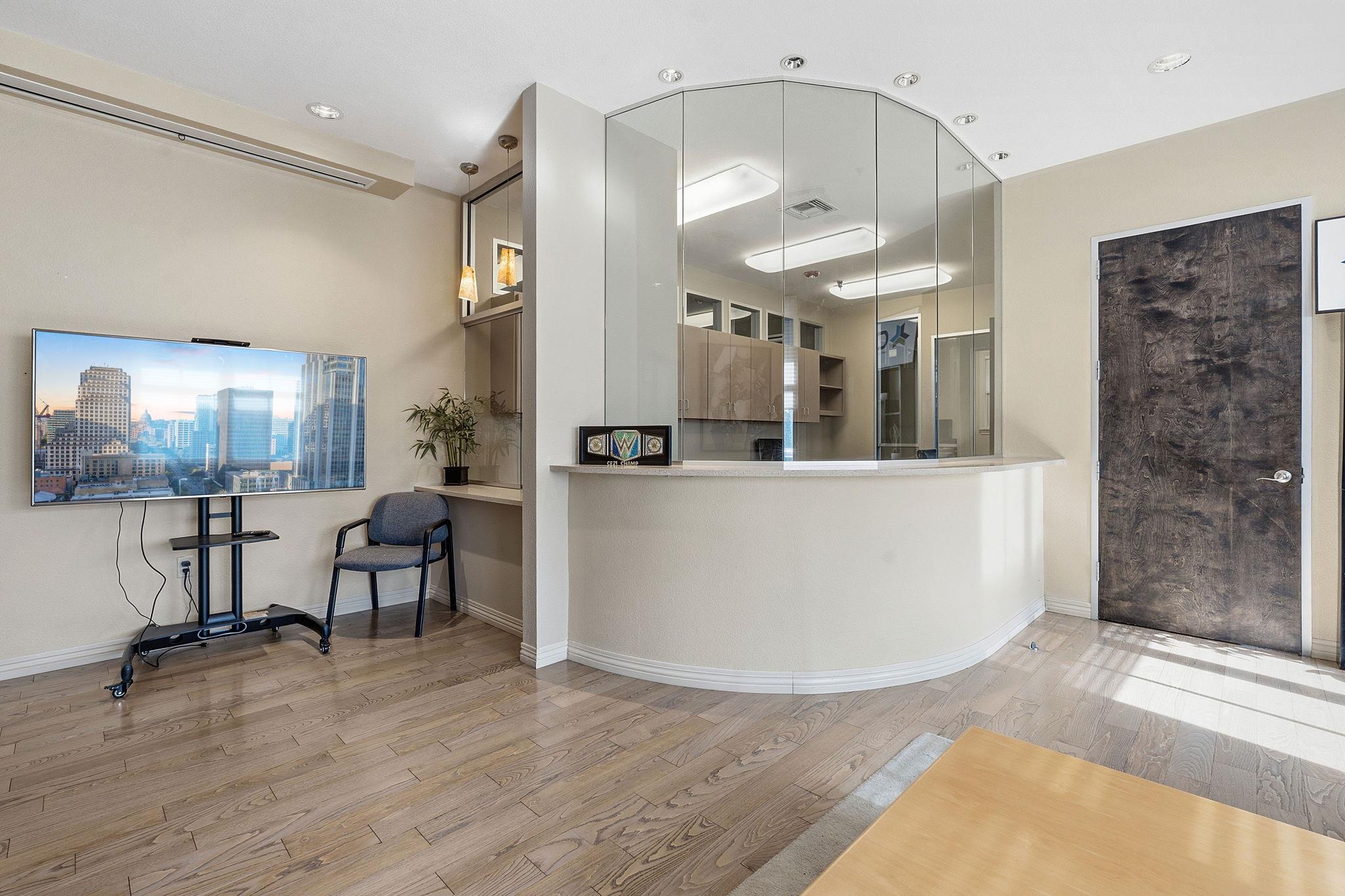 5900 Southwest Pkwy # 401, Austin, TX 78735