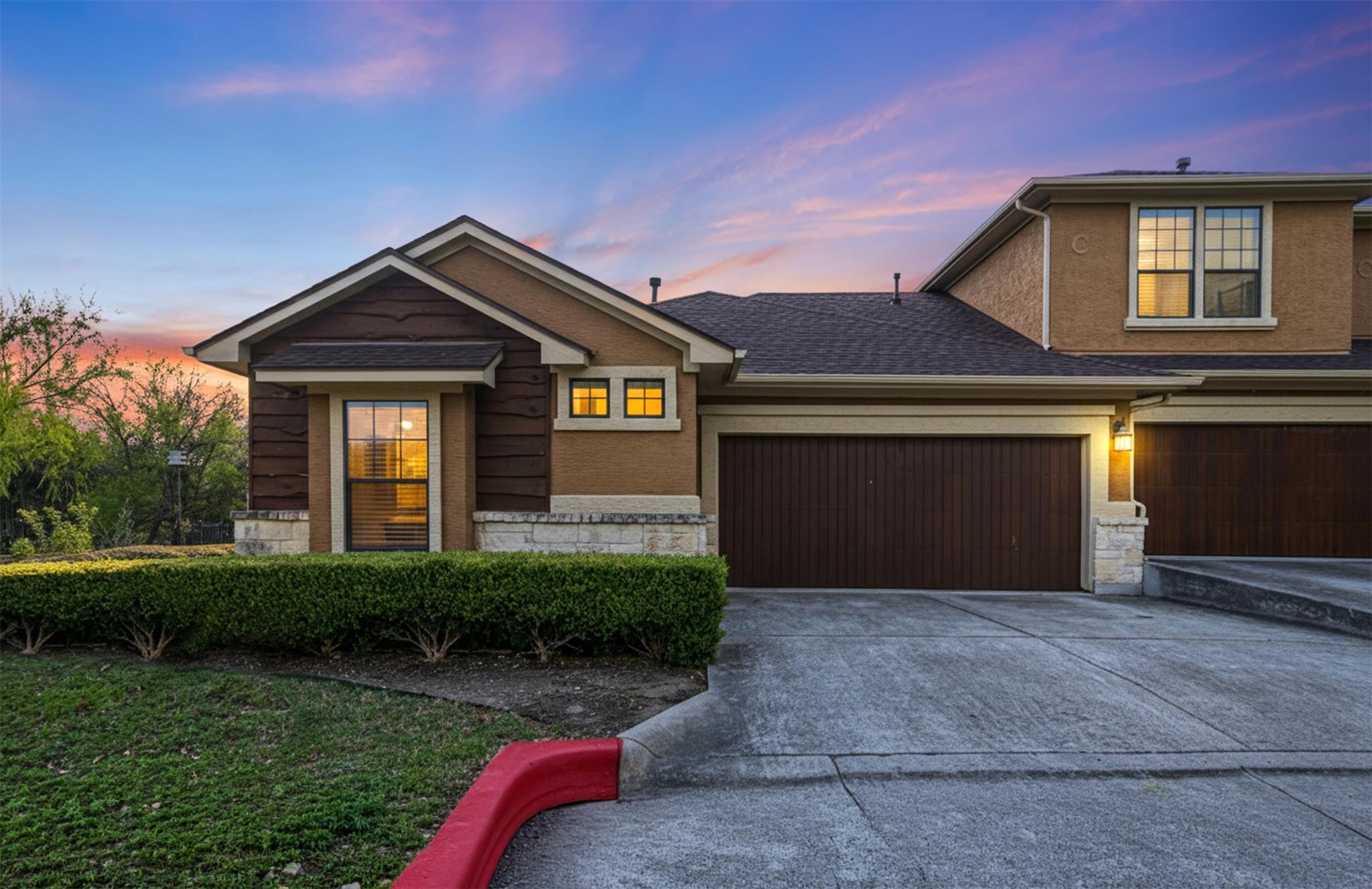 6705 Covered Bridge Dr # 8, Austin, TX 78736