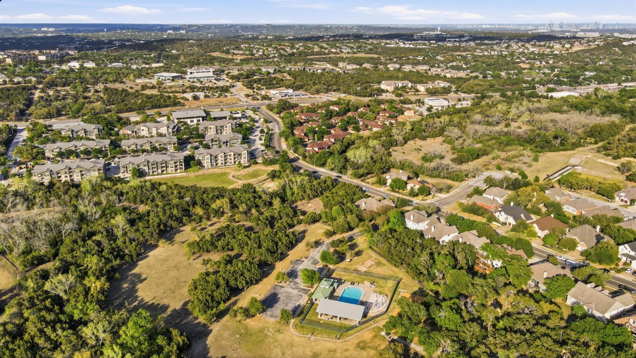 6705 Covered Bridge Dr # 8, Austin, TX 78736