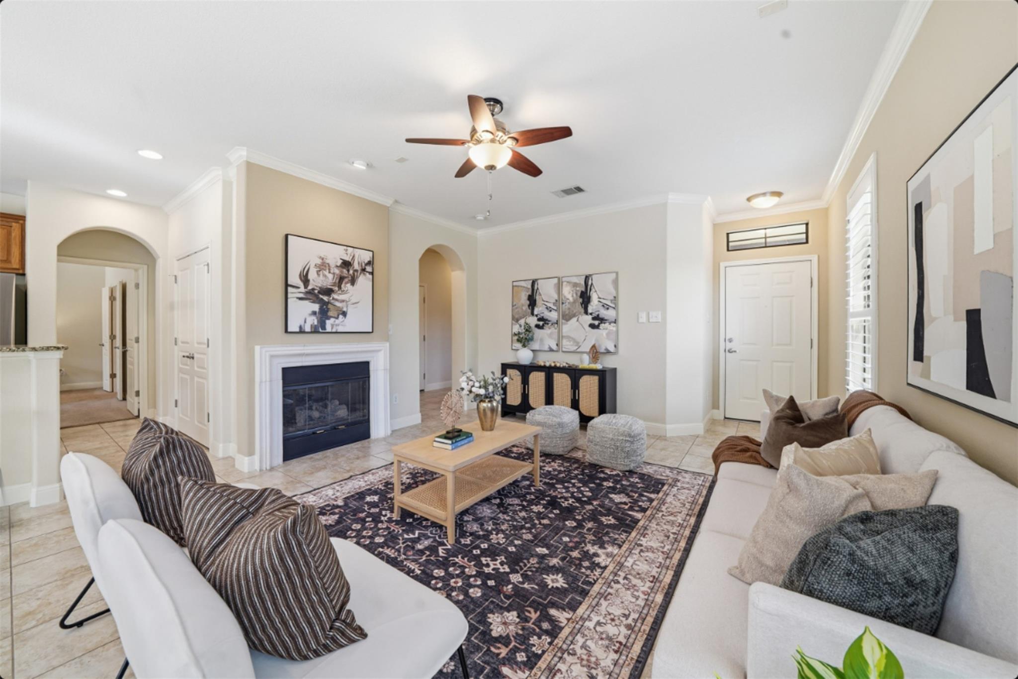 6705 Covered Bridge Dr # 8, Austin, TX 78736