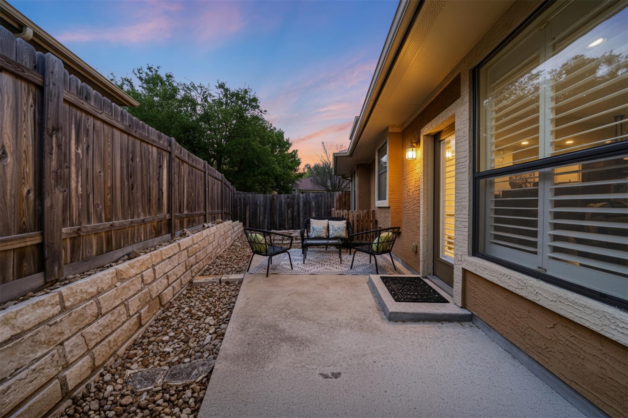 6705 Covered Bridge Dr # 8, Austin, TX 78736