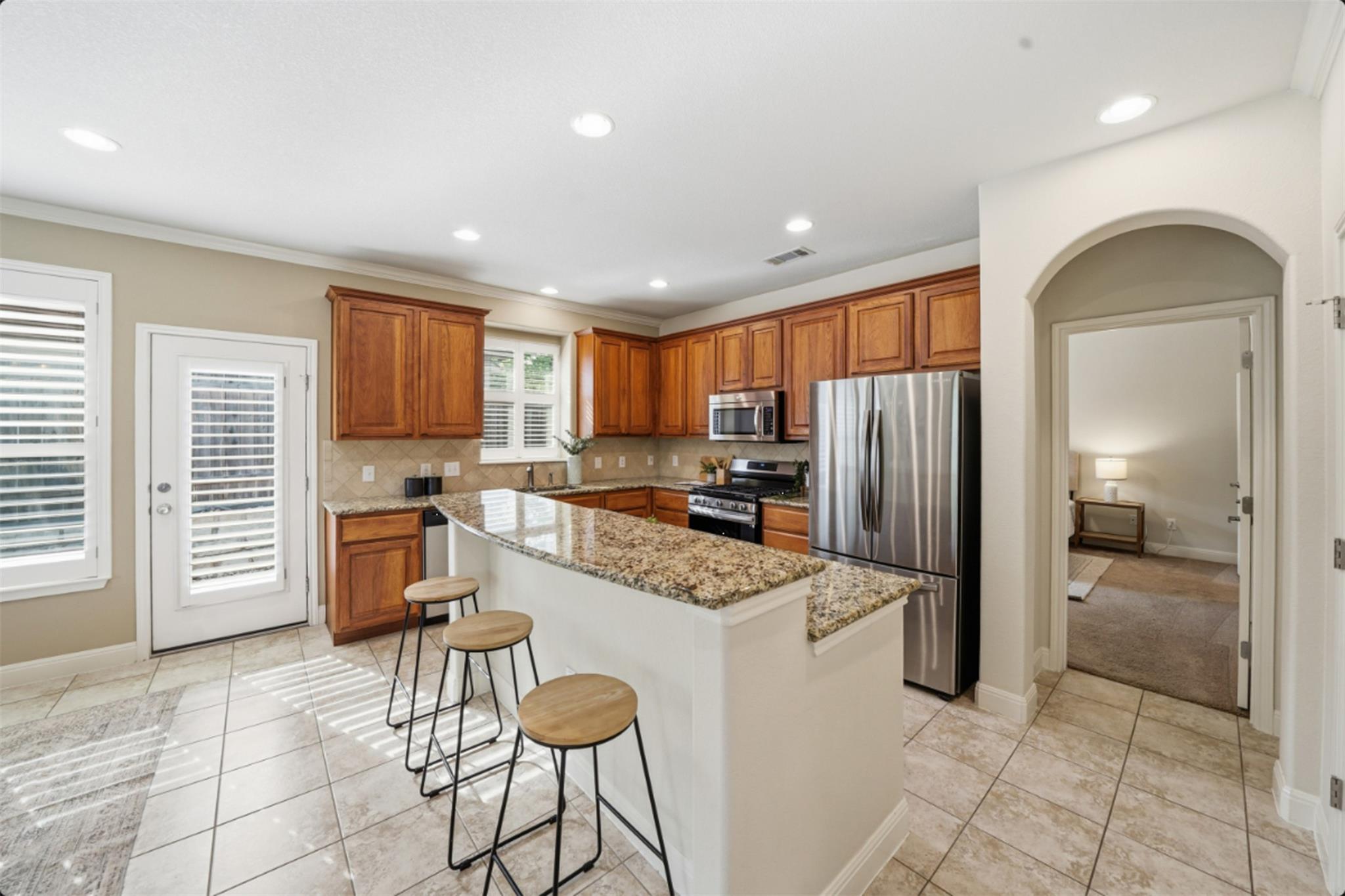 6705 Covered Bridge Dr # 8, Austin, TX 78736