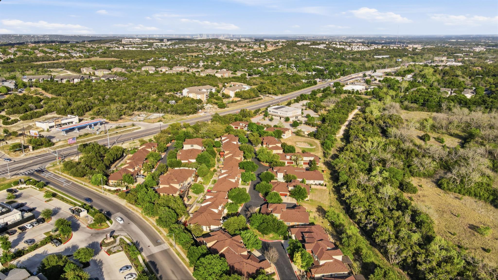 6705 Covered Bridge Dr # 8, Austin, TX 78736