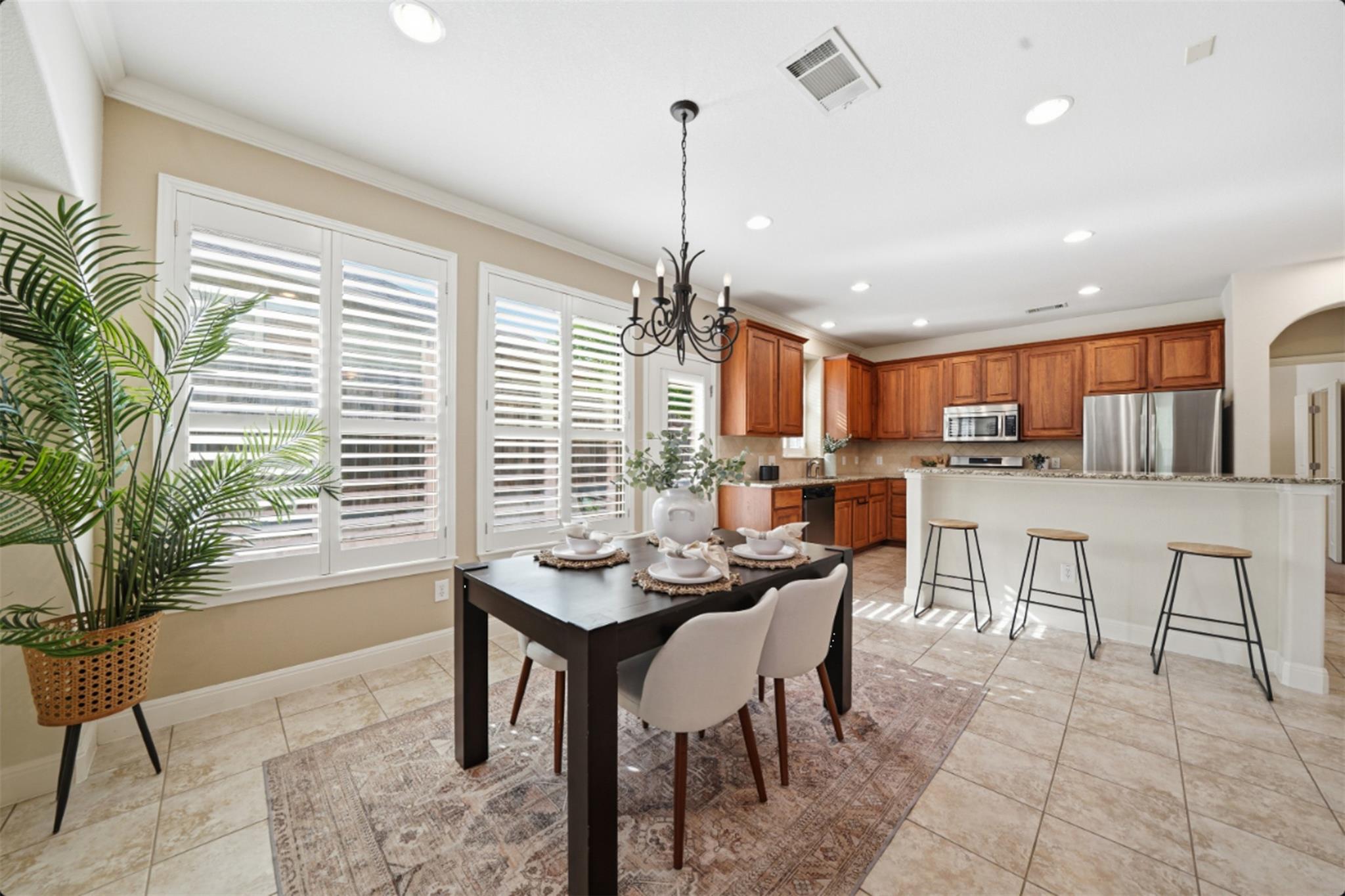 6705 Covered Bridge Dr # 8, Austin, TX 78736