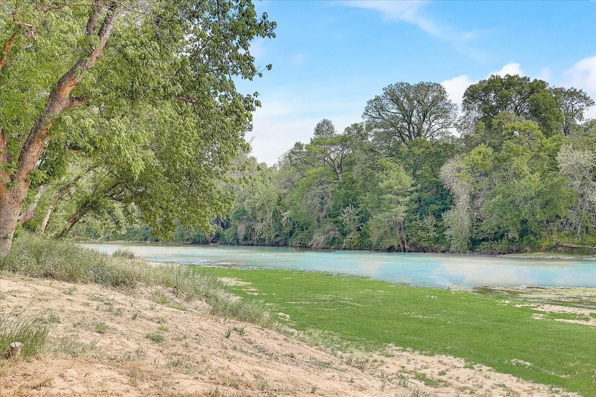 Lot 1338 Tahitian Dr, Bastrop, TX 78602