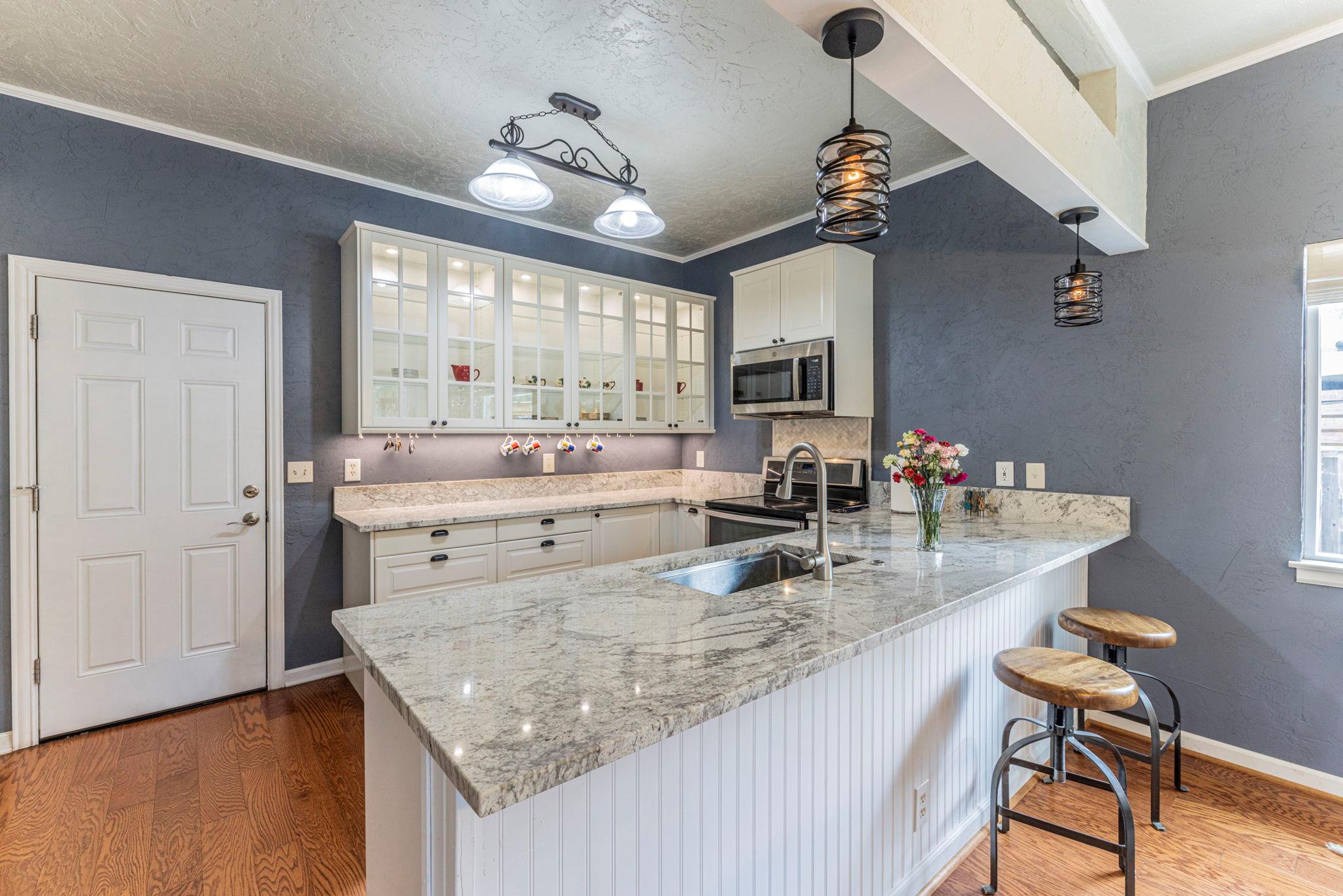 3900 Aero Dr, Georgetown, TX 78628