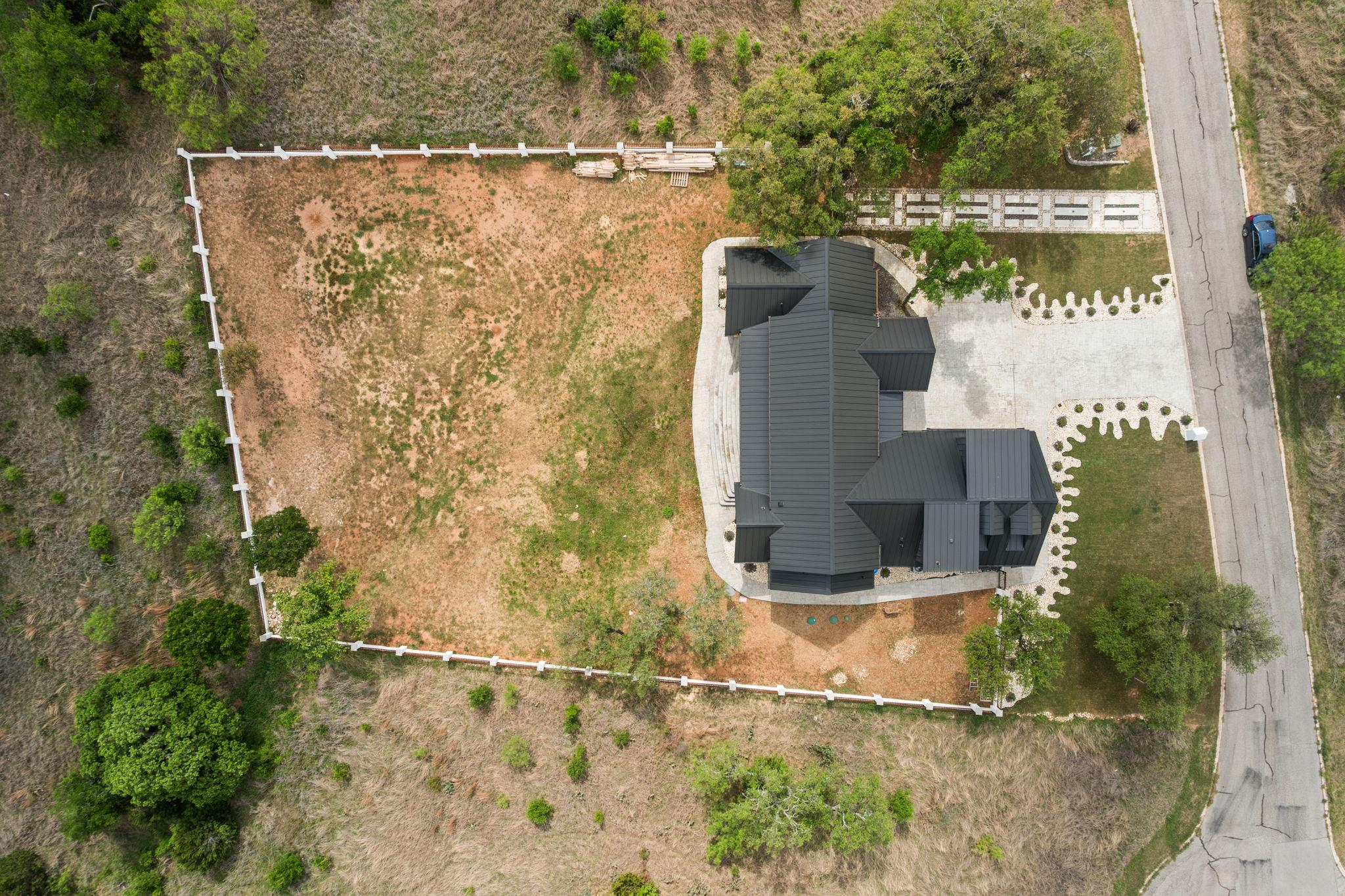 143 Keystone Rdg, Buchanan Dam, TX 78609