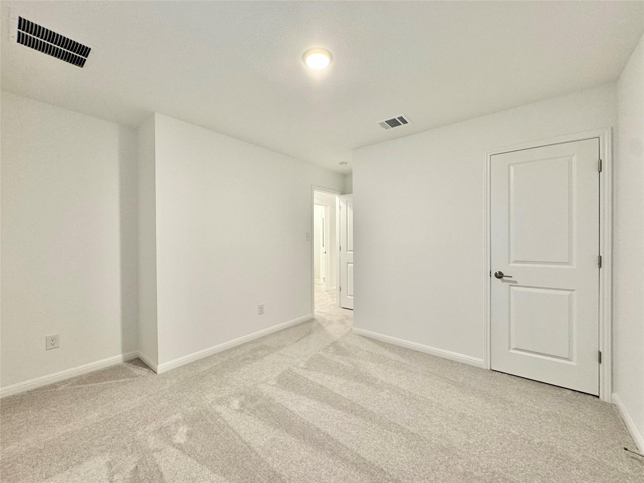 611 Emory Crossing Blvd, Hutto, TX 78634