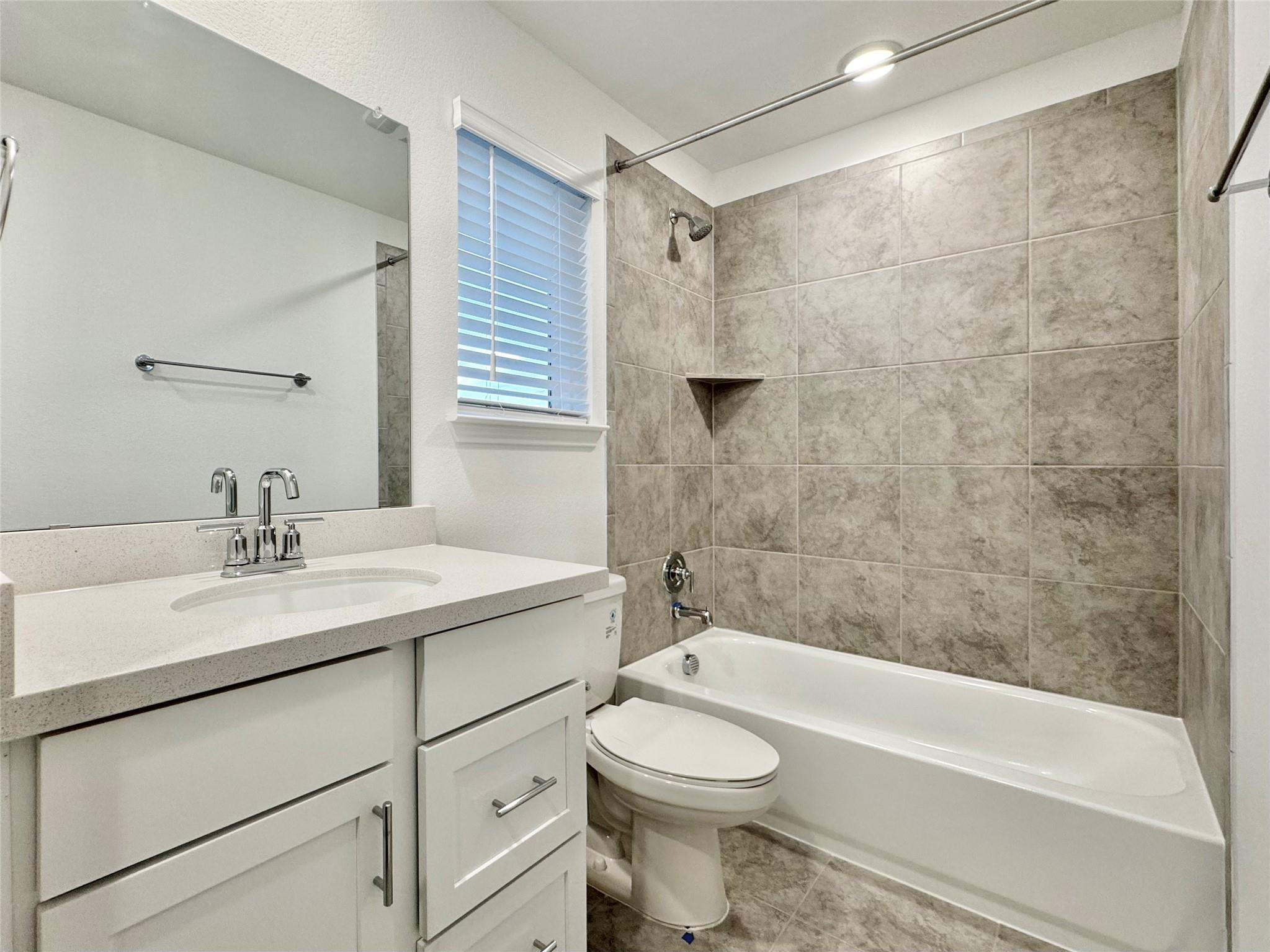 611 Emory Crossing Blvd, Hutto, TX 78634