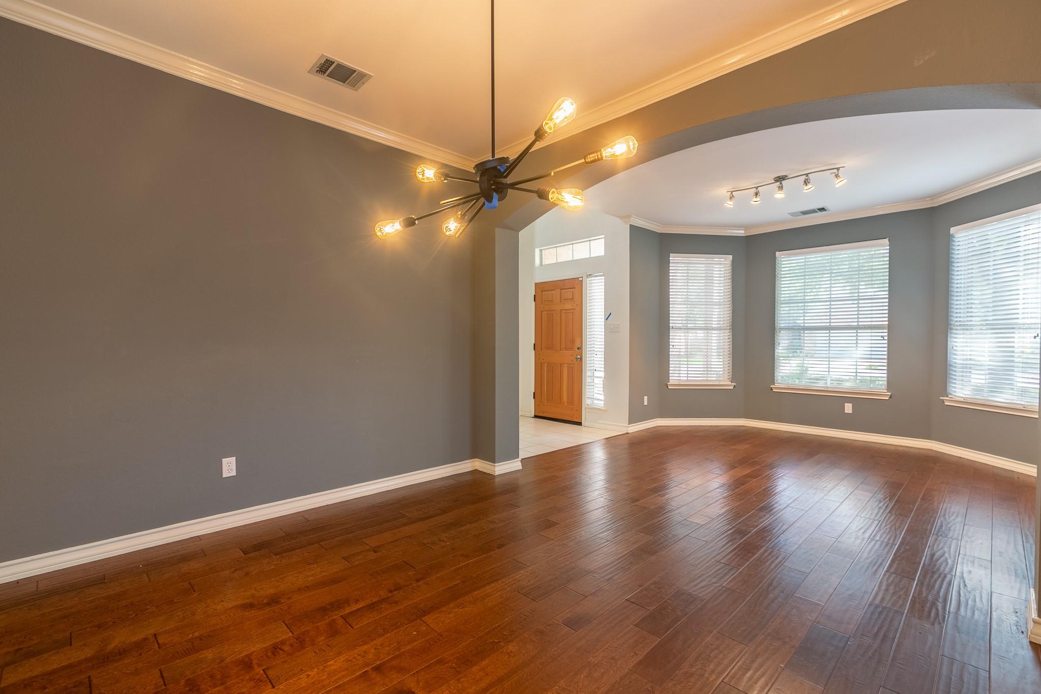 2308 Sandra Dr, Cedar Park, TX 78613