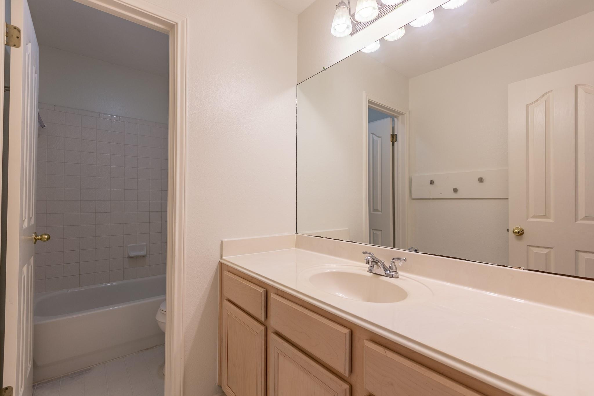 2308 Sandra Dr, Cedar Park, TX 78613